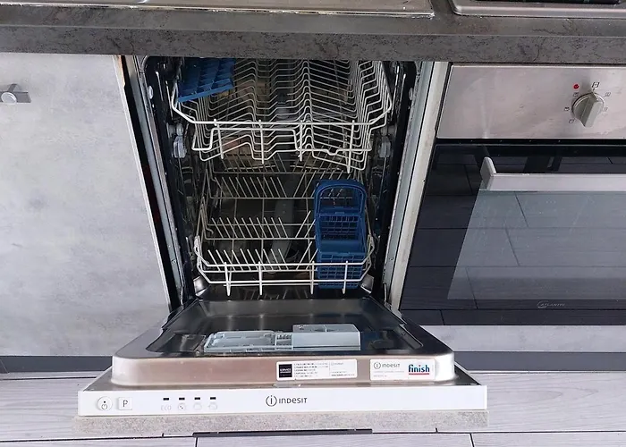 Daire Tommy's House *