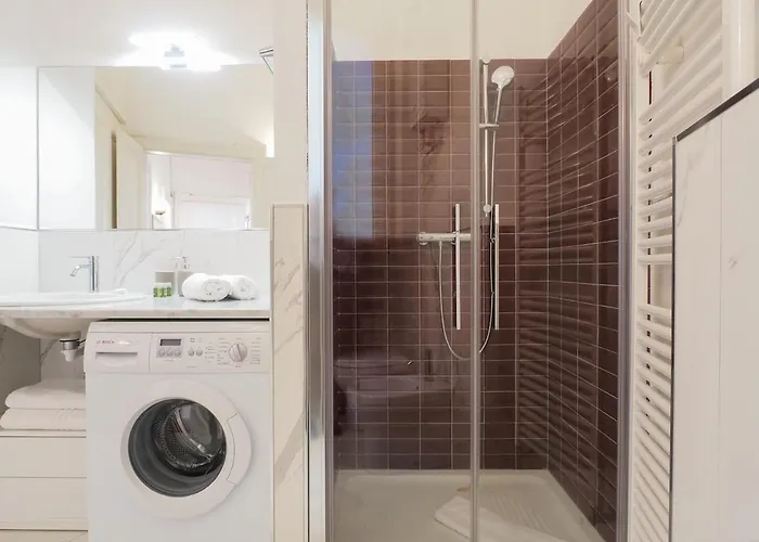 Apartamento Contempora - Charming One-bedroom Retreat Steps From Life Milán