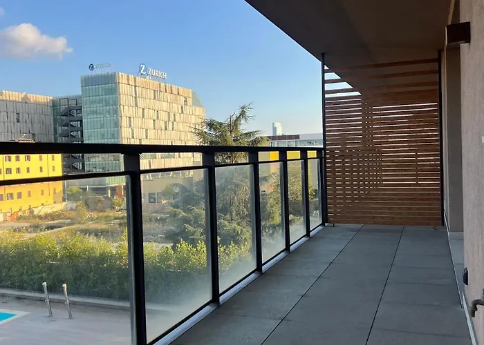 아파트 Giax Tower Premium Modern Milanese Flat With Gym Pool View & Box 밀라노