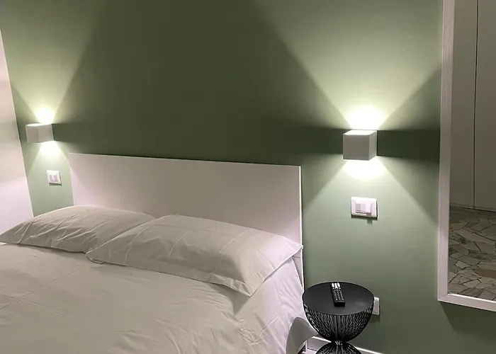 M4 Tolstoj - Duomo Tortona Navigli Area Apartmán