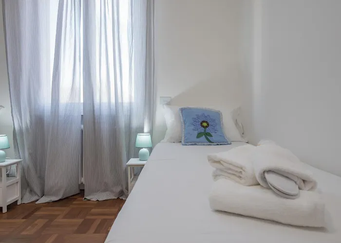 Apartment San Siro - Modern & Stylish 3 Bedroom With 2 Balconies Lotto Mm1-mm5 By Rentopolis *