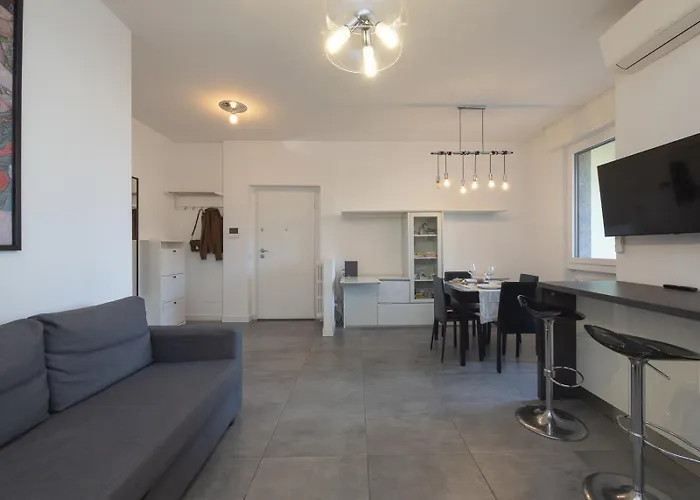 Apartman San Siro - Modern & Stylish 3 Bedroom With 2 Balconies Lotto Mm1-mm5 By Rentopolis Milánó