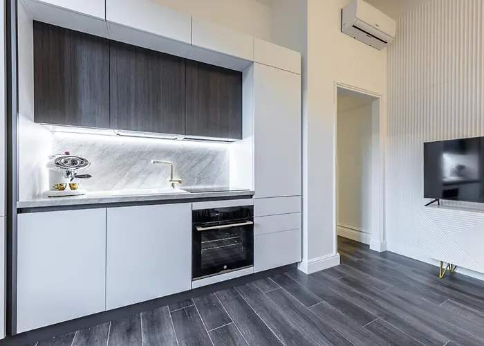 Station, Luxury & Modern With Comfort! * 밀라노