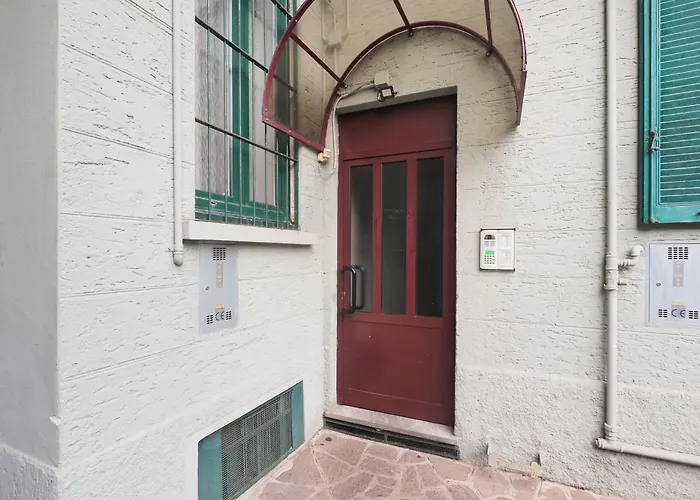 Apartament Primopiano - Jenner B *