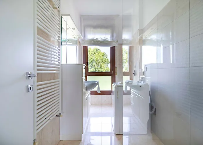 Bright House - Carozzi