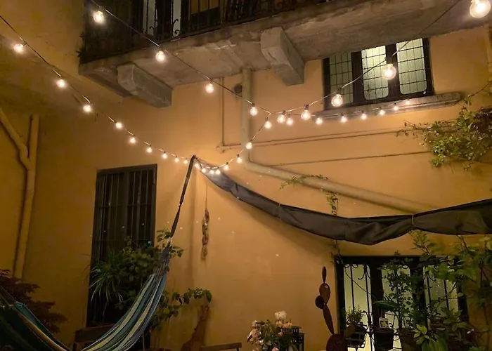 Location Naviglio With Terrace Appartamento