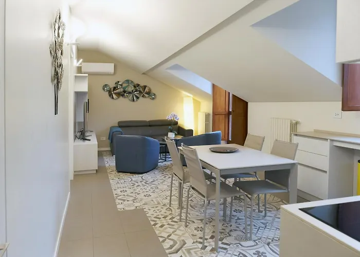 Apartment Comecasa Duomo Exclusive 2 Bedrooms *