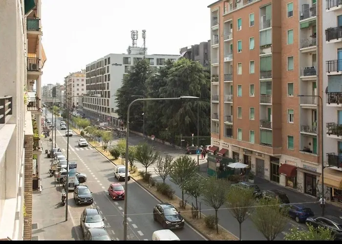 Viale Monza * Milán