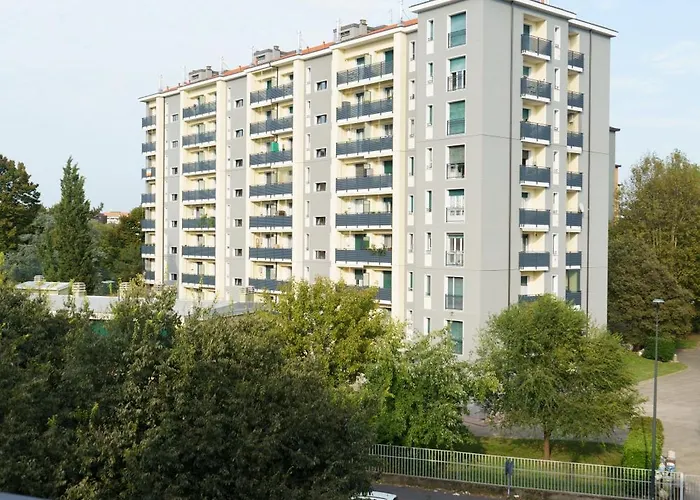 דירה 2min Metro Rossa - 20min San Siro-ac-parcheggi