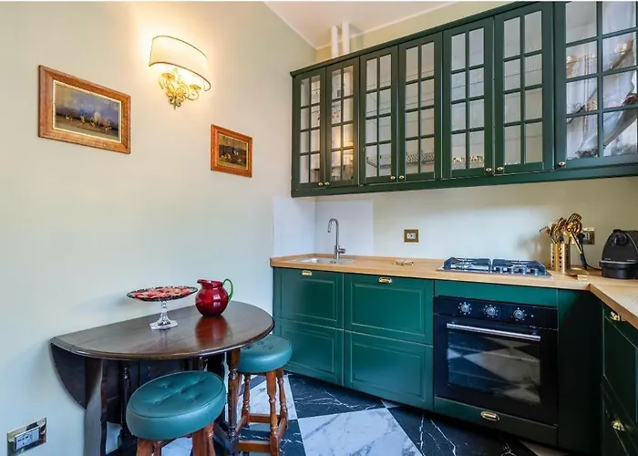 10 Minutes From The Duomo - Elegant Maison Apartament