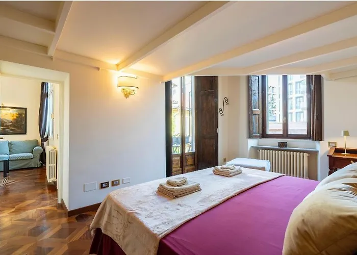 10 Minutes From The Duomo - Elegant Maison Apartament Mediolan