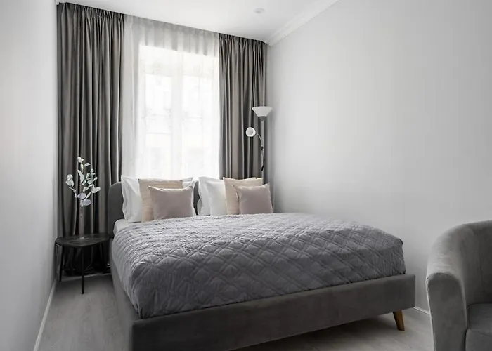 Отель Ks Милан