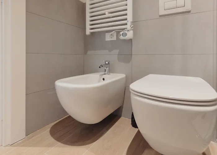 Gohost - Modern And Bright With Terrace And Balcony Milan