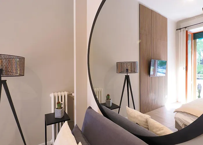 Boutique Design - Subway 300 Meters 15 Mins From Brera * 밀라노