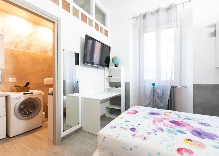 Relax A 4 Salti Dai Navigli Affittacamere 4*
