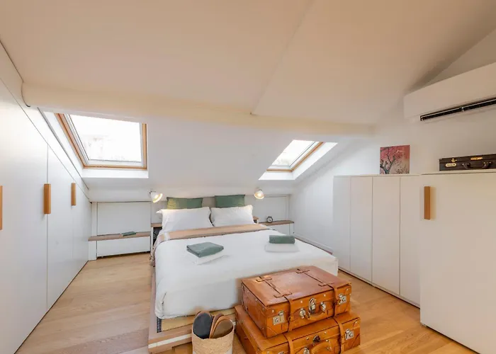 Bright Penthouse Attic In The Heart Of * Mailand