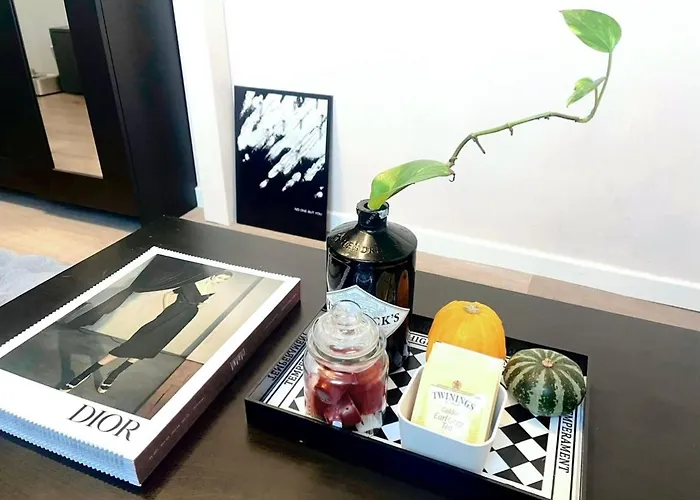 B&B Pizza Room Twin Room Near Navigli Milan Δωμάτια σε οικογενειακή κατοικία *