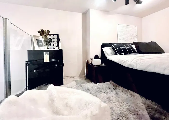 Δωμάτια σε οικογενειακή κατοικία B&B Pizza Room Twin Room Near Navigli Milan Μιλάνο