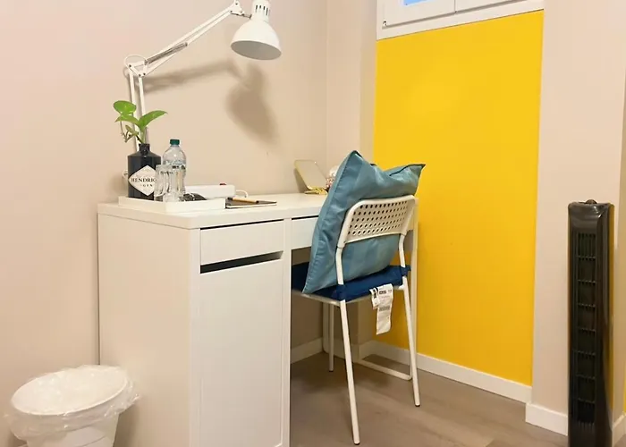 B&B Pizza Room Twin Room Near Navigli Milan Δωμάτια σε οικογενειακή κατοικία Μιλάνο