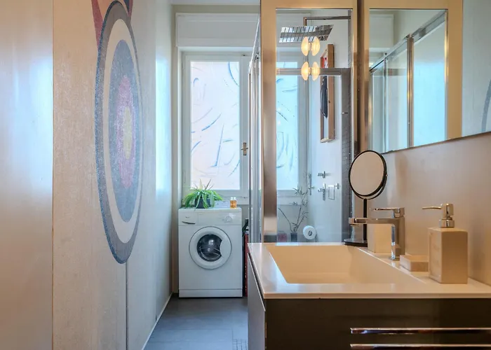 Guesthost - Casa Pop Art Apartment