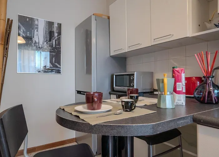 Guesthost - Casa Pop Art Apartment