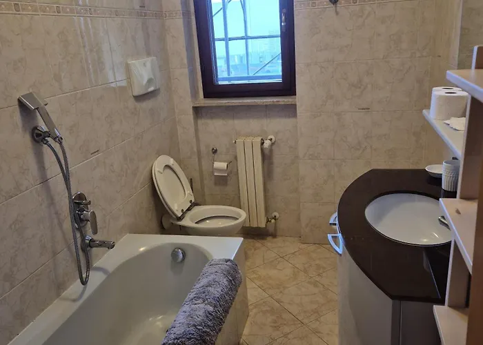Rogoredo - 10 Min-linate Airport 100 M From The Metro * 米兰
