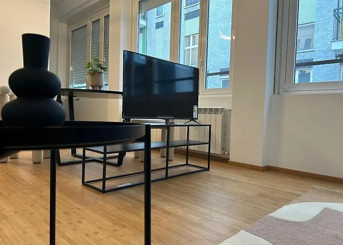 Апартаменты Eleganza Milanese Near Duomo & Metro *