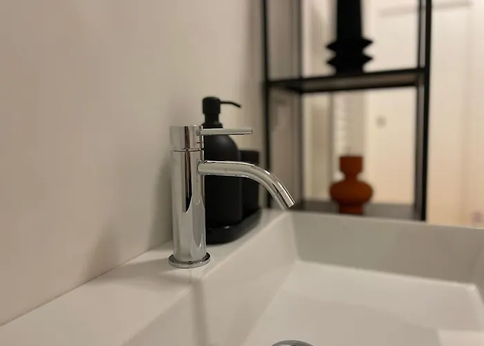 Eleganza Milanese Near Duomo & Metro Апартаменты Милан