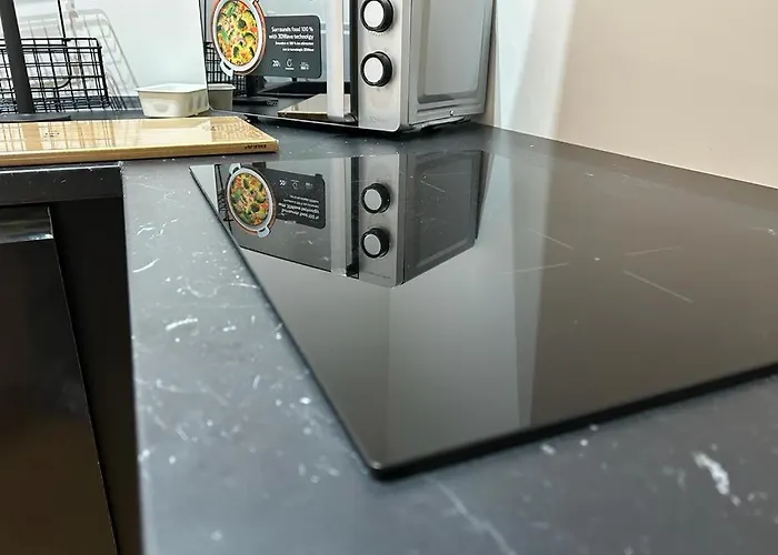 Eleganza Milanese Near Duomo & Metro Апартаменты
