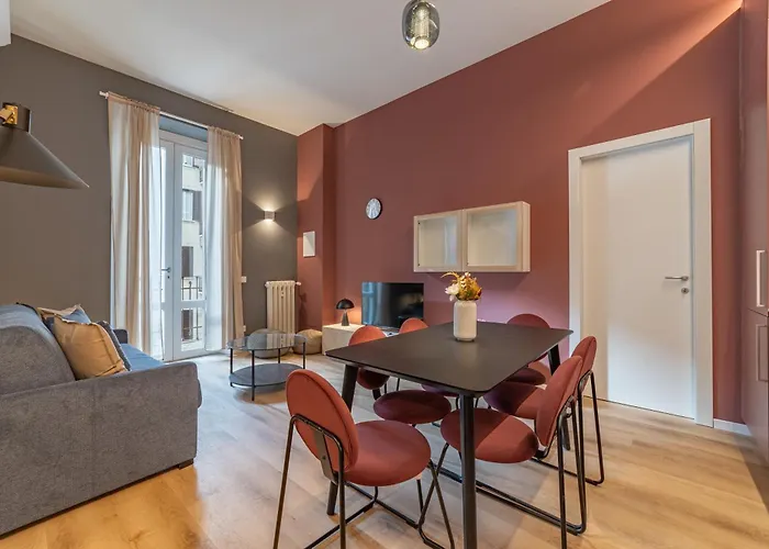 Apartmán 5' From Station, With 2 Bedrooms *