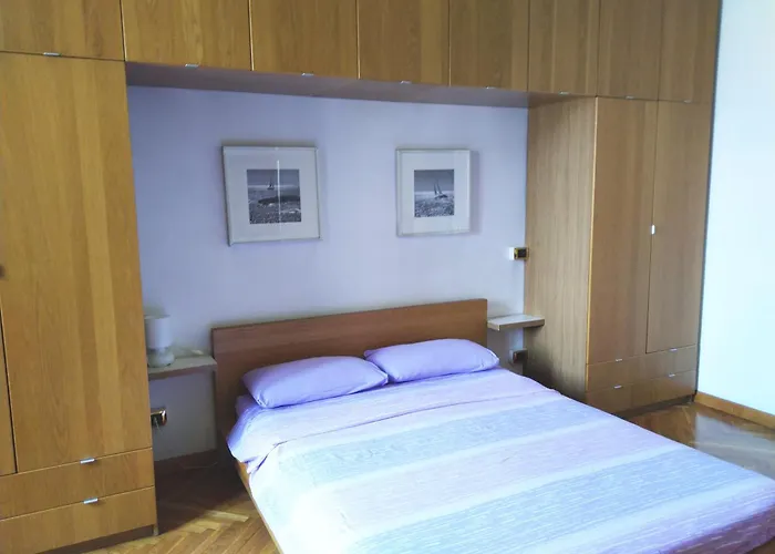 Beautiful And Spacious Two-room Apartment