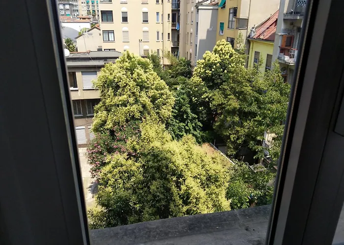 Apartman Beautiful And Spacious Two-room *