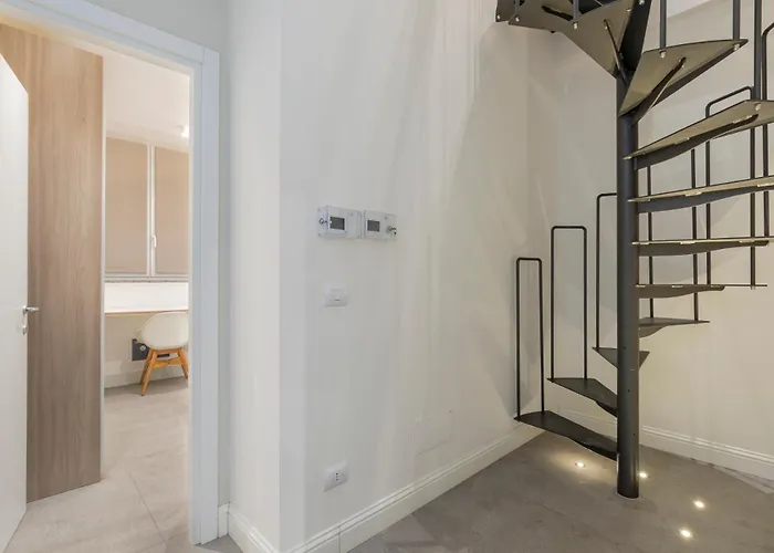 Xenia - Spacious Three-room In Moscova Area Apartamento *