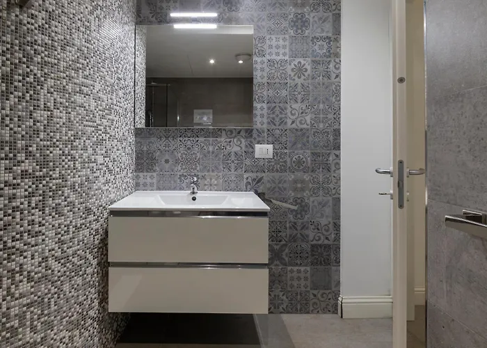 Xenia - Spacious Three-room In Moscova Area *