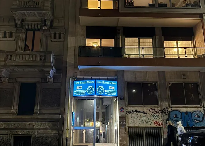 בית הארחה Lion University&youth 2
