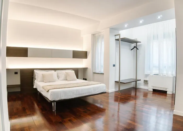 Duomo Lux - Elite In The Heart Of شقة *