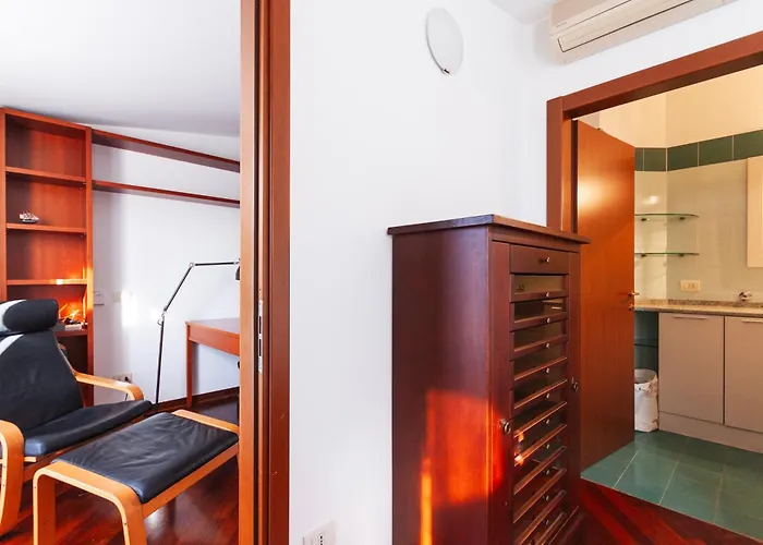 Youhosty - Loreto 1 Bedroom Apartman *