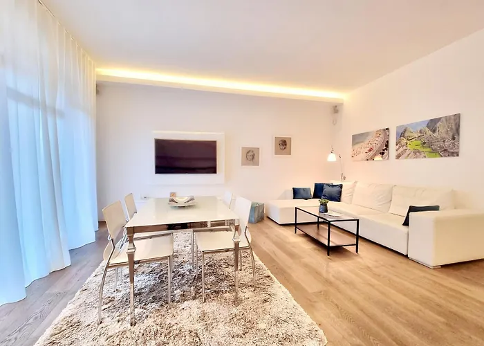 Bella Brera Luxury Lejlighed