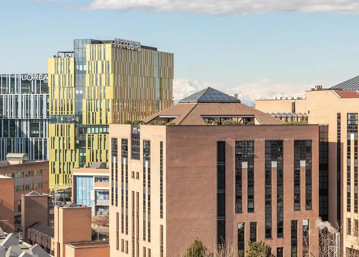 Russoli By Halldis * Milán