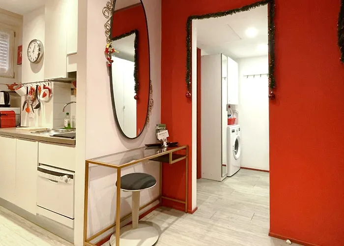 Rosso A Milano, Vicino Allo Ieo דירה