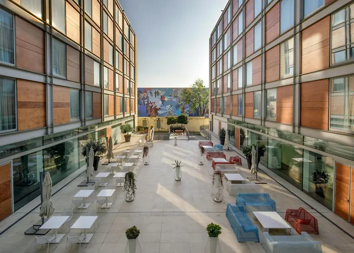 Doubletree By Hilton Hotel Milaan