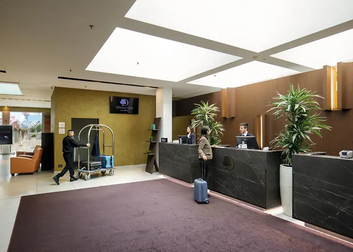 Hotel Doubletree By Hilton