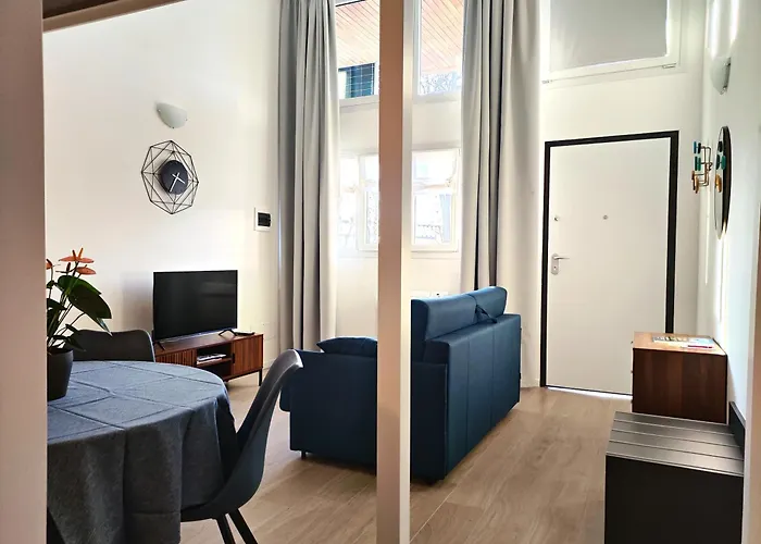 Fantastic Flat Famagosta Area, Forum, Parking, Netflix アパート *