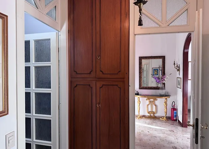 Apartmán Casa Kolbe 8 , Centro M4 *