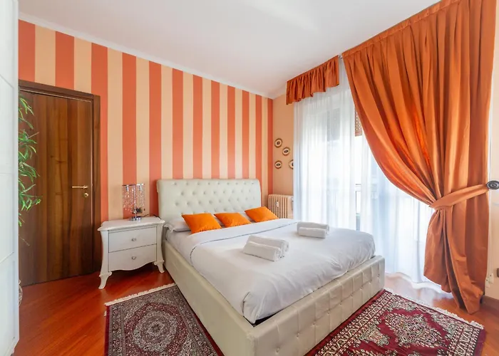 Splendido Trilocale Nolo - Loreto Lejlighed *