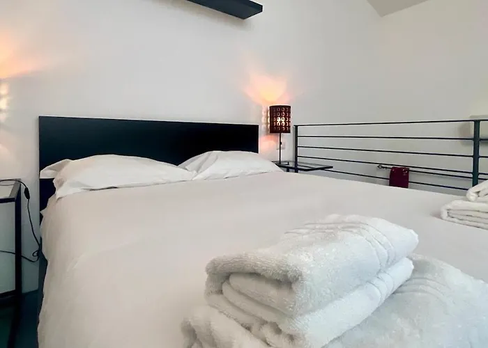 Vimercati 17 - Modern Loft - Precotto Bicocca Apartment