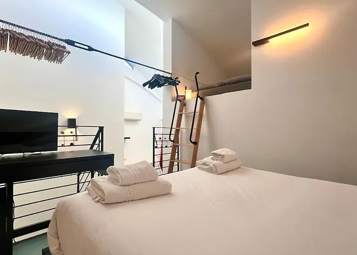 Vimercati 17 - Modern Loft - Precotto Bicocca Apartment