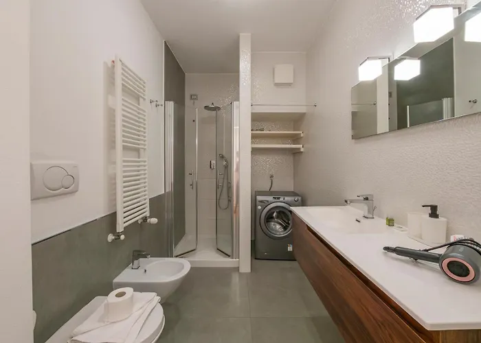 Luxury - Muratori 9 Milano