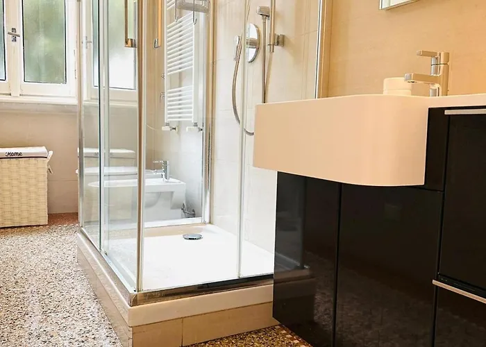 Comecasa 3 Bedrooms Near Bocconi Milán
