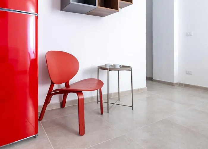 Apartment Host4u - Edoardo's House In